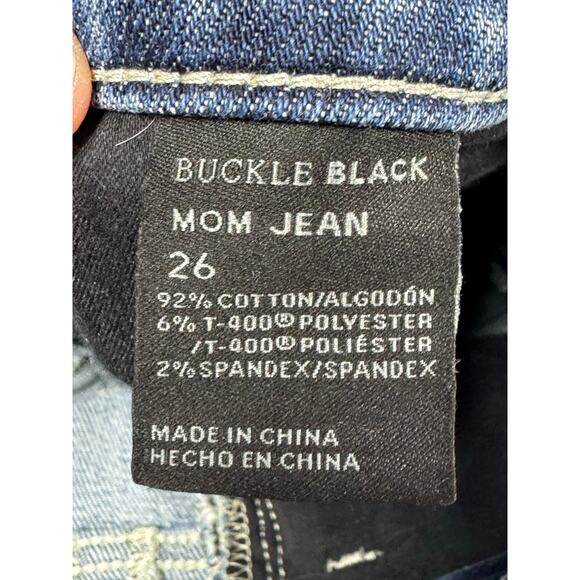 Buckle Black Women's Distressed Blue Stretch Denim Mom Jeans - Size 26 (27x28) - Picture 5 of 6